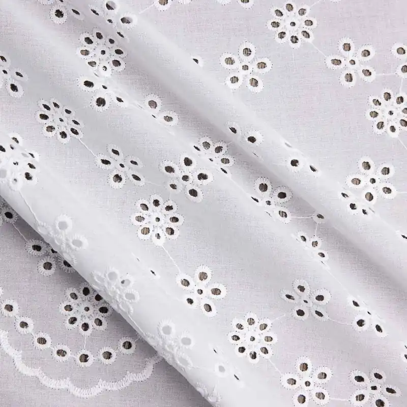 Stock Limitado Bordado Suizo Flor Ramo Blanco Natural