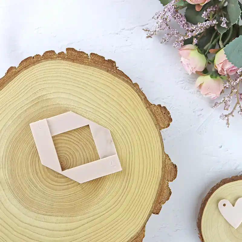 Marca Reconocida Guía escuadra Nude para cortar esquinas