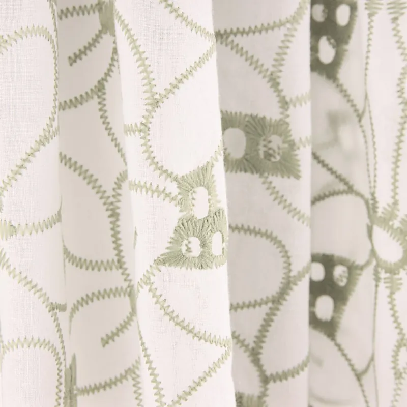 Bordado Suizo Margarita Margen Verde Oferta Flash