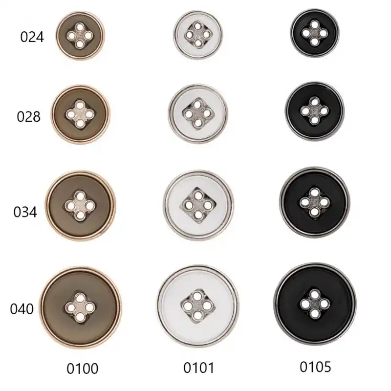 Hecho A Mano Botón Elegante de Poliéster Metalizado con 4 Agujeros - Línea 024 | 15 mm - 0100 Dorado claro