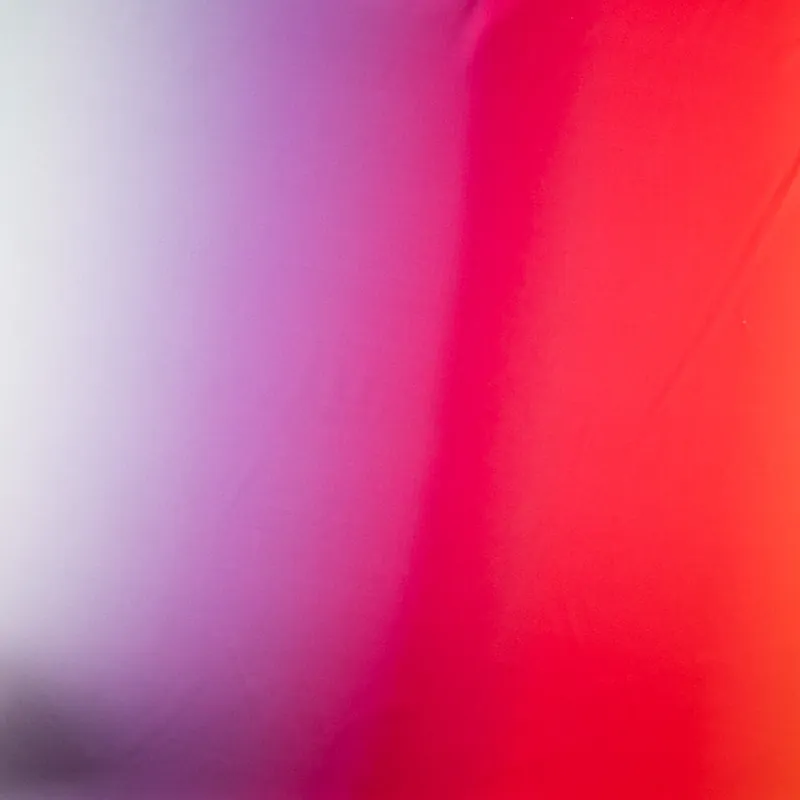 Satén Estampado Rainbow Fresa Rebajas