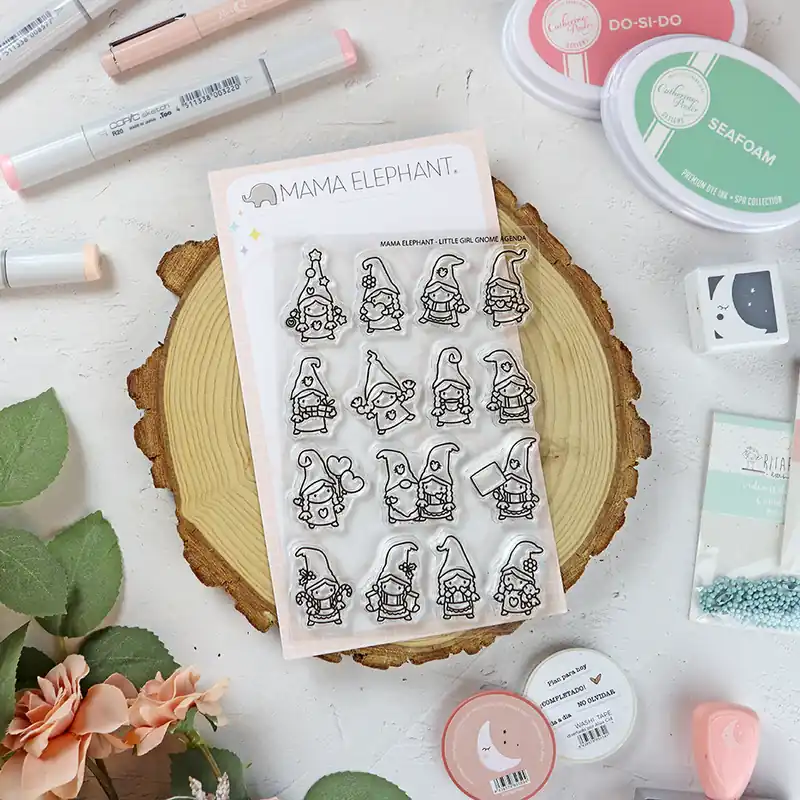 Promoción Exclusiva Set de sellos Little Girl Gnome Agenda de Mama Elephant