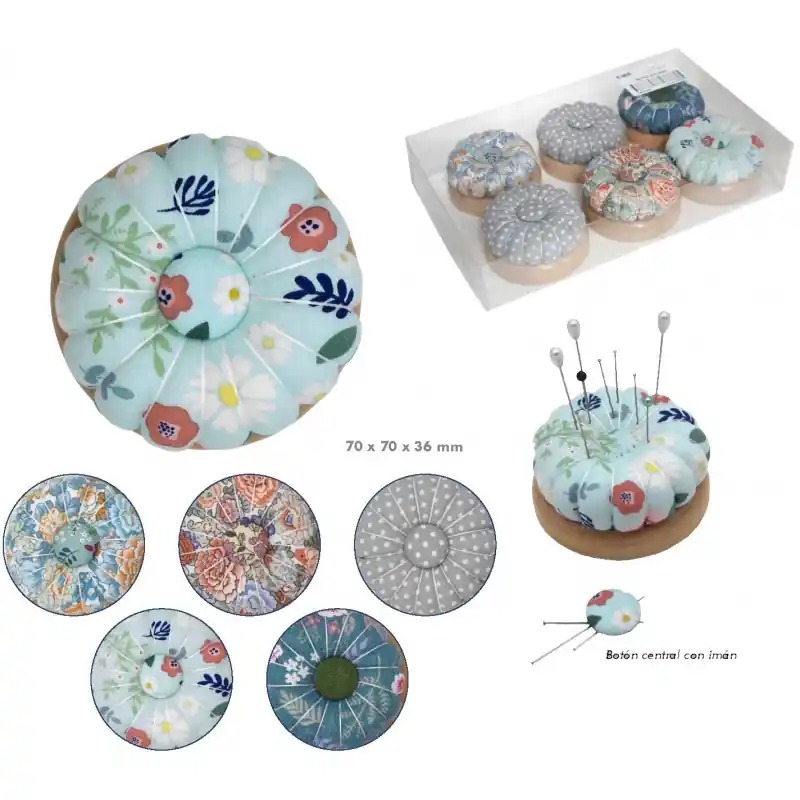 Pago Seguro Alfiletero Acerico con Imán y Base de Madera - Diseño Acolchado Floral