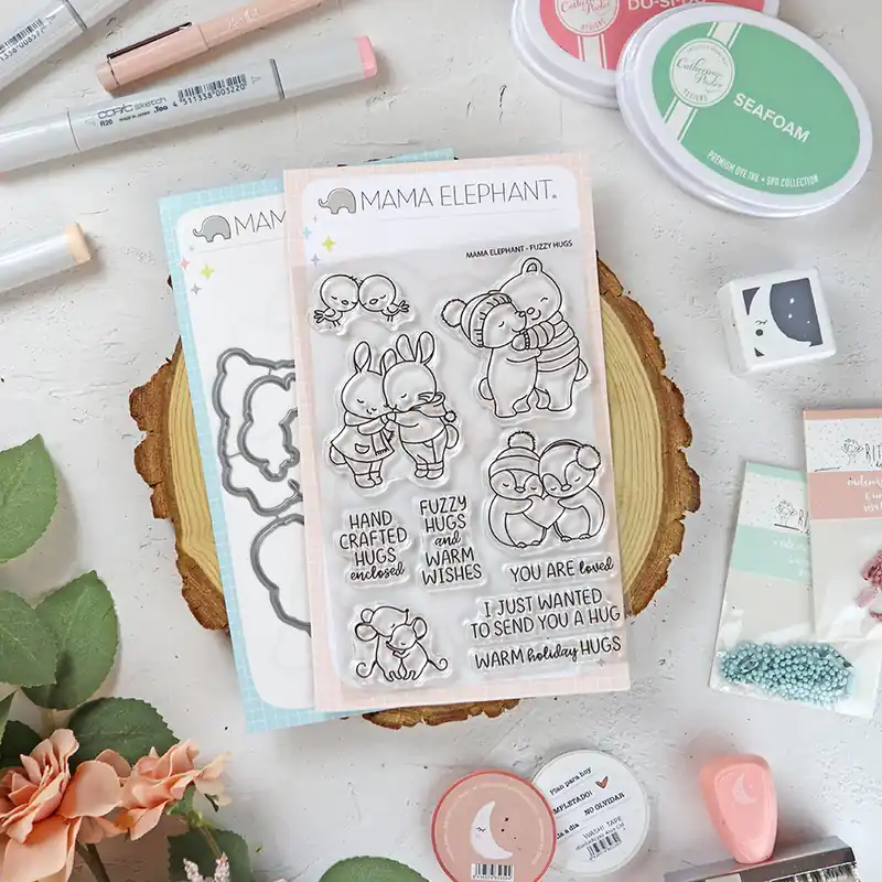 Nueva Colección Set de sellos+troquel Fuzzy Hugs de Mama Elephant