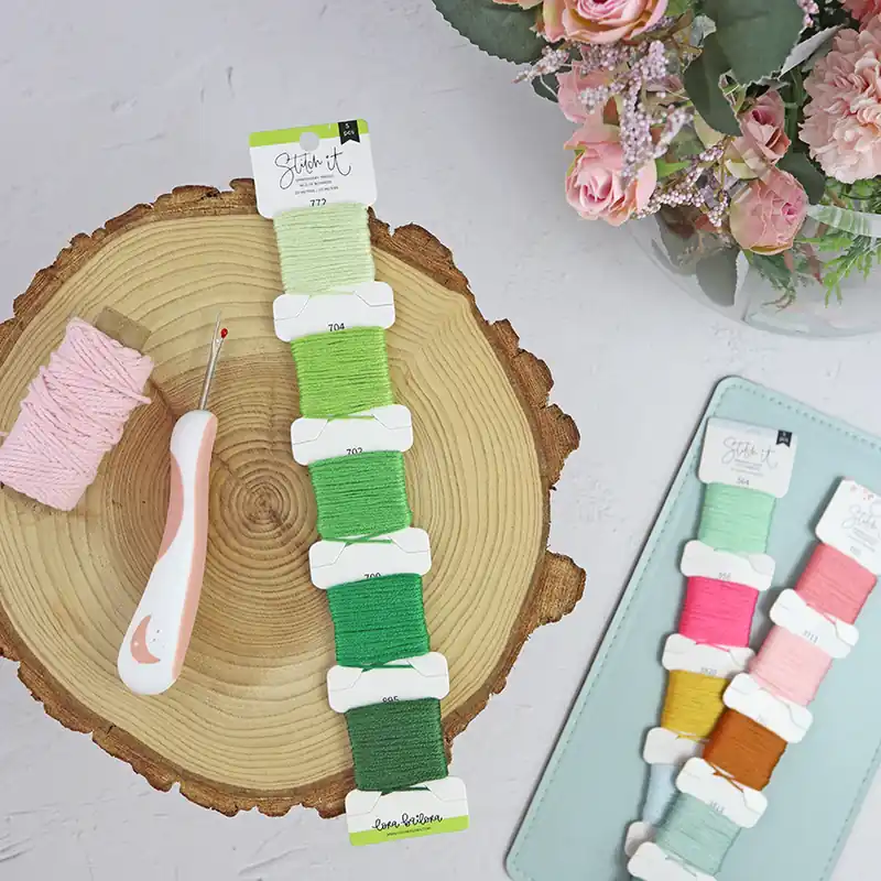 Nueva Colección Set de hilos de bordar Verde manzana de Lora Bailora