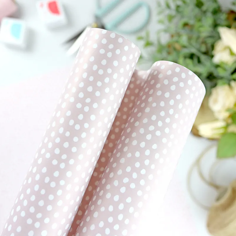 Artesanal Pliego de papel regalo Kitty