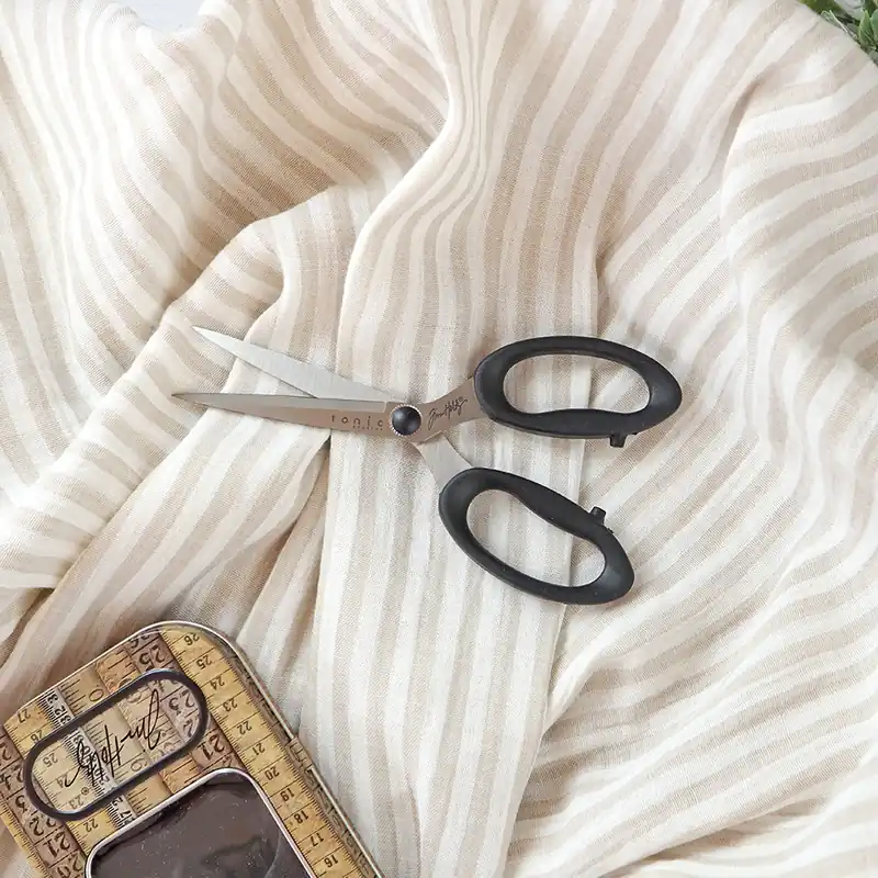 No Te Lo Pierdas Tijeras para costura de 6» | Tim Holtz