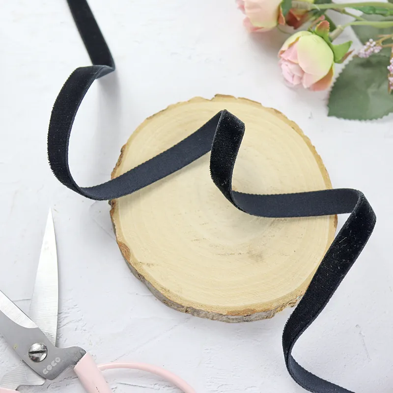 Solo Por Tiempo Limitado Lazo terciopelo elástico Negro, por metro