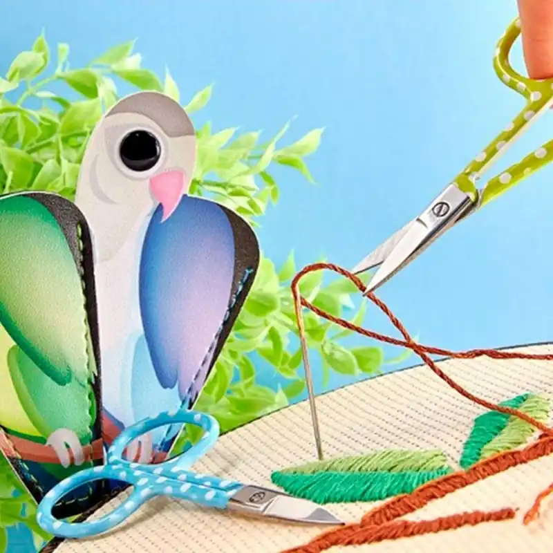 Tijera con funda de loro Alta Calidad