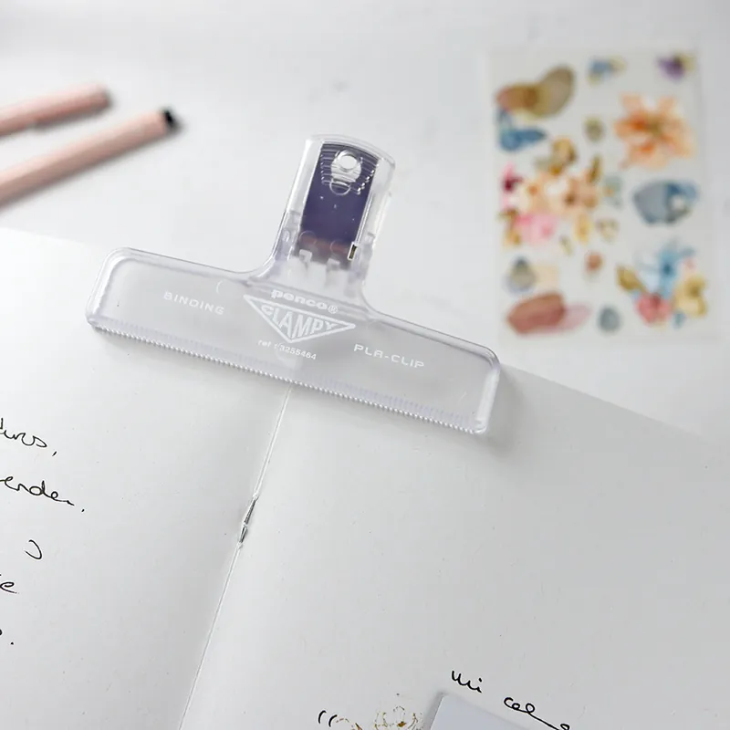 Clip Plástico Transparente de Penco Última Oportunidad