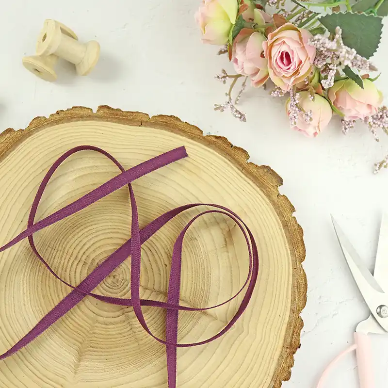 Ordena Ya Lazo FINO lino Berenjena, por metro