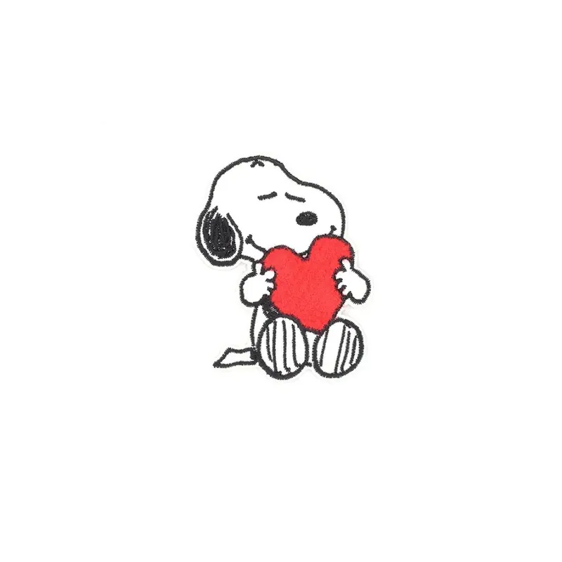 Parche termoadhesivo snoopy corazón Pedido Al Por Mayor