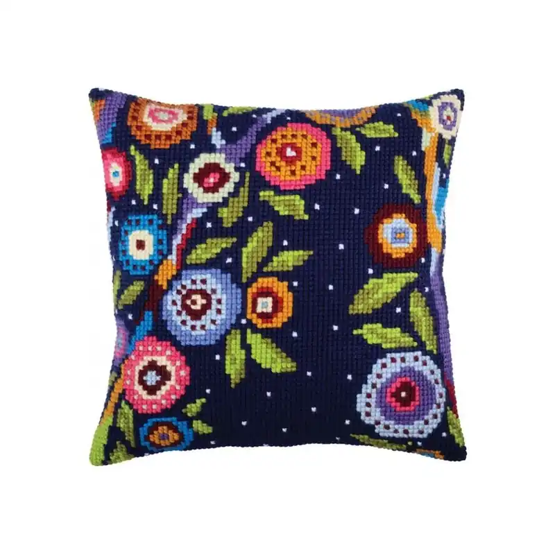 Liquidación Kit cojín punto de cruz en flor