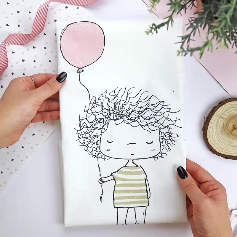 Precio Bajo Panel de tela Nala Love | New Love