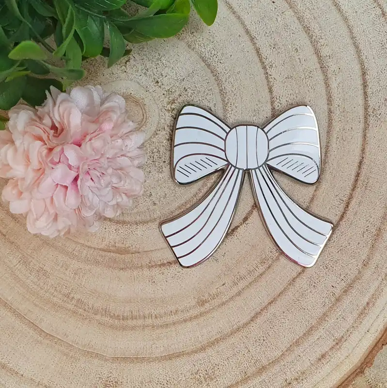 Edición Limitada Lazo metálico Rita Tara