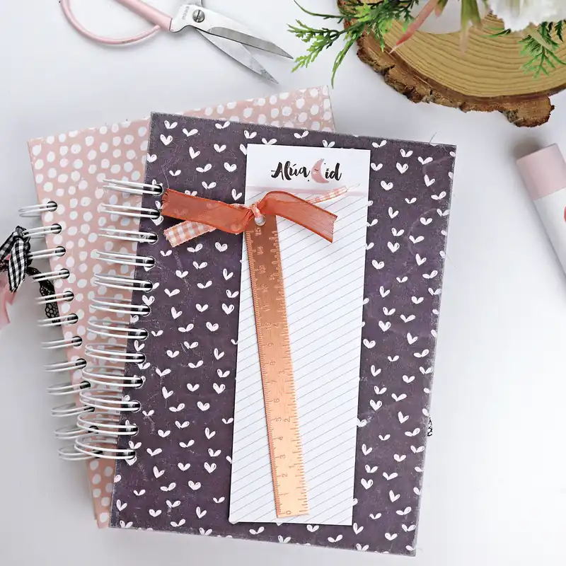 Regla latón oro rosa Disponible Ahora