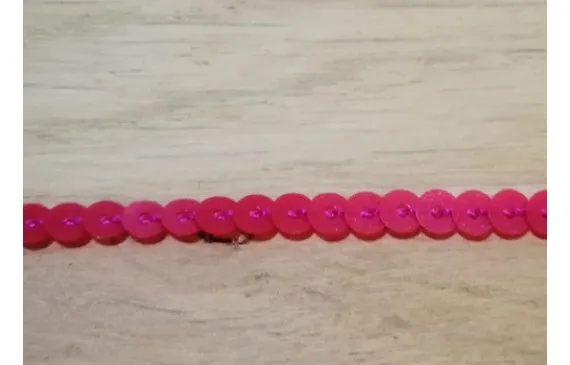 Más Vendido Tira de lentejuelas de 4mm Burdeos