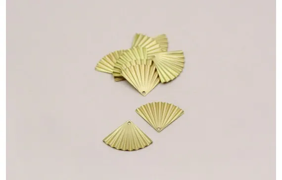 Cogante Triángulo plisado 20-15mm Oro Mate Ordenar Ahora Mismo