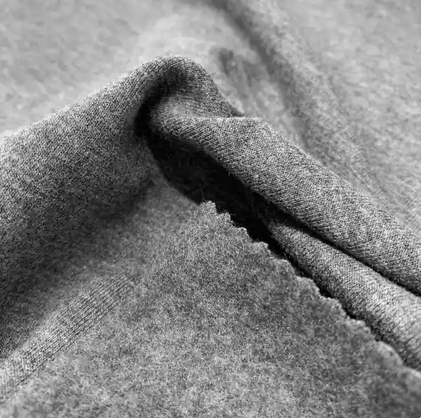 Tendencia PUNTO SUDADERA GRIS