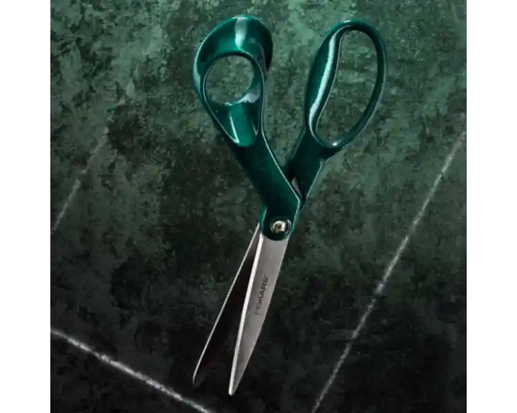 Tijeras Wanderlust 21cm - Fiskars Explore Hecho A Mano