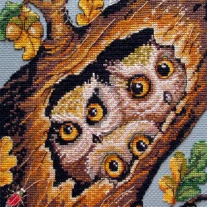 Última Versión Kit de Punto de Cruz "Familia de Búhos" de Merejka K-32
