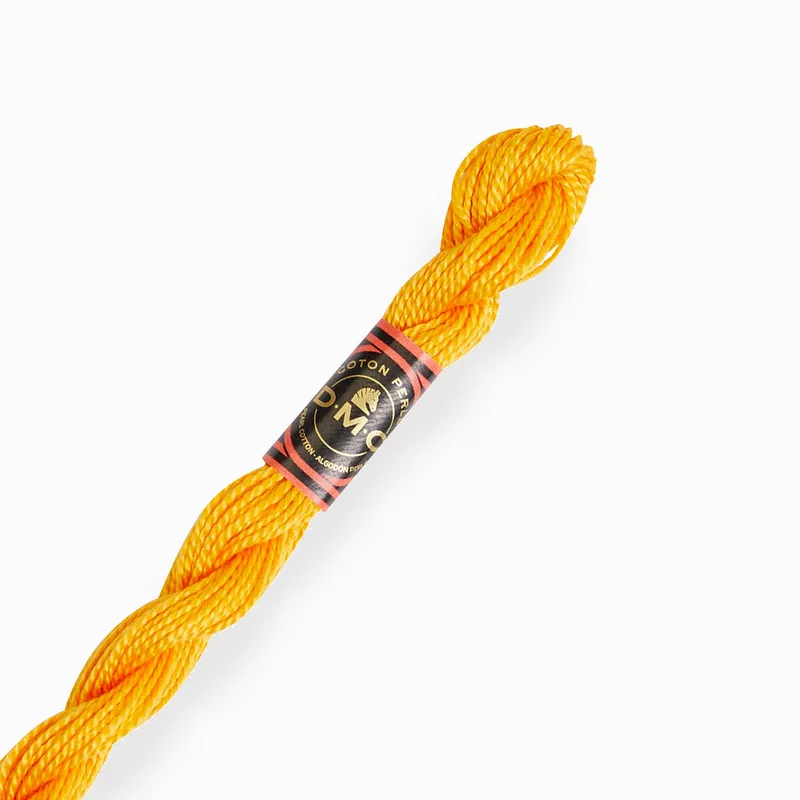 0742 Madeja de PERLÉ Medium DMC ALGODÓN 115 Grosor - 5 Imprescindible (Must-Have)