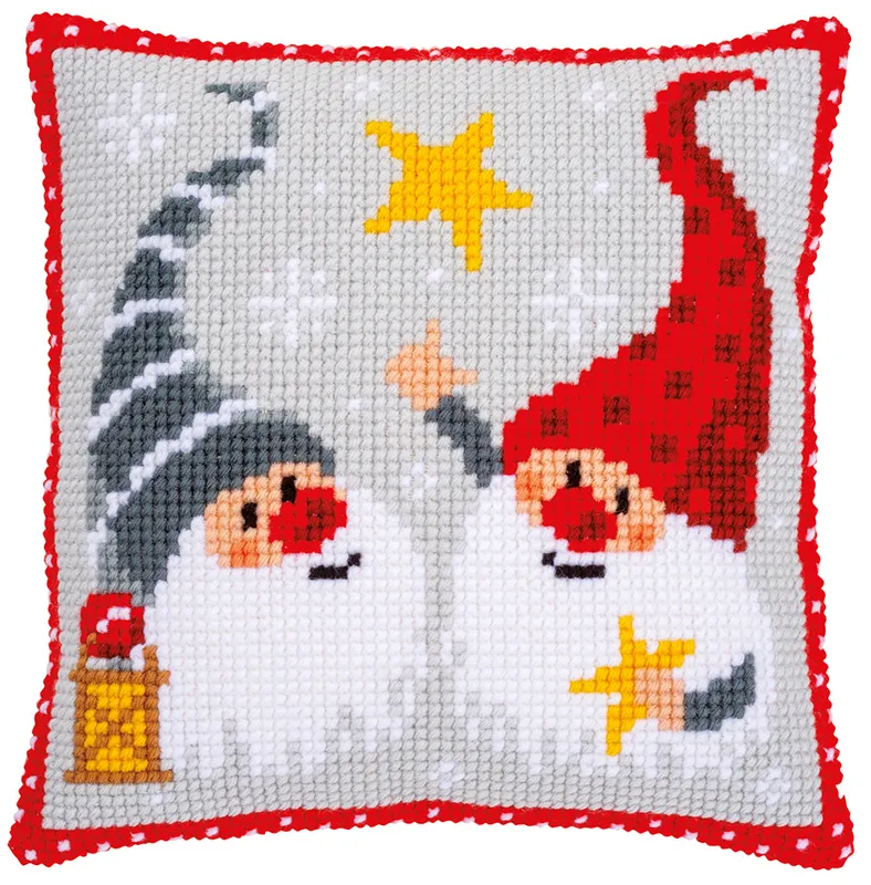 Disponible Ahora CHRISTMAS GNOMES - Kit para crear una almohada - Vervaco PN-0172634