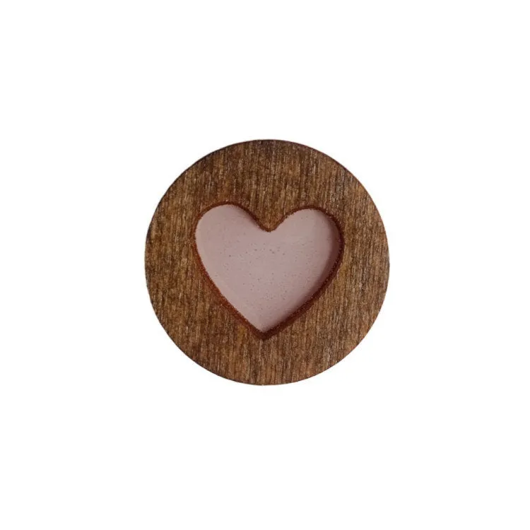 Precio Reducido Corazón. Imanes para agujas de Madera con resina epoxi Wizardi KF059/107