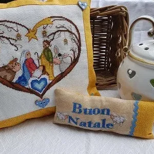 Oferta CV 109 Cuori Natività - Gráfico Punto de Cruz - Serenità di Campagna