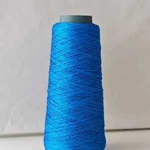 Últimas Unidades DMC 995 Cono - 100gr. aprox. 425 Metros - Color 995