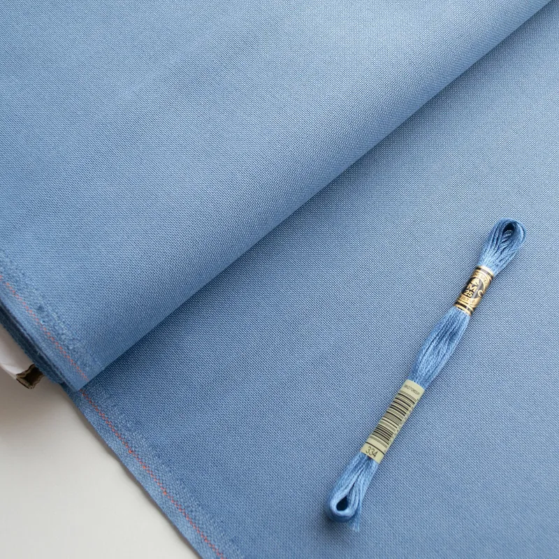 Tela Murano Lugana 32 ct. Azul ZWEIGART 3984/522 para punto de cruz - 70x48 Envío Gratis