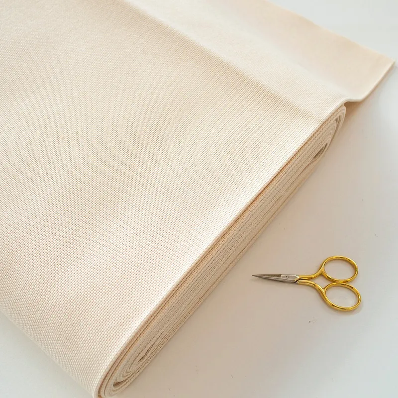 Promoción Exclusiva 3835/264 Tela Lugana 25 ct. Marfil ZWEIGART para Punto de Cruz - 140x248