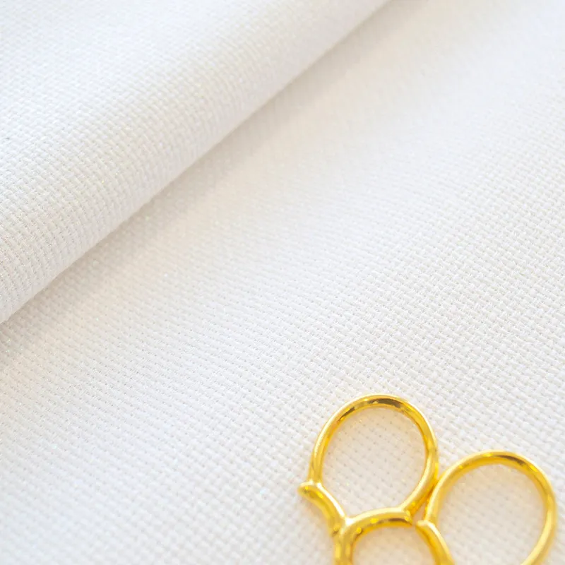 Tela Star-Aida 14 ct. con brillo Zweigart 3706/11 para punto de cruz - 110x148 Promoción