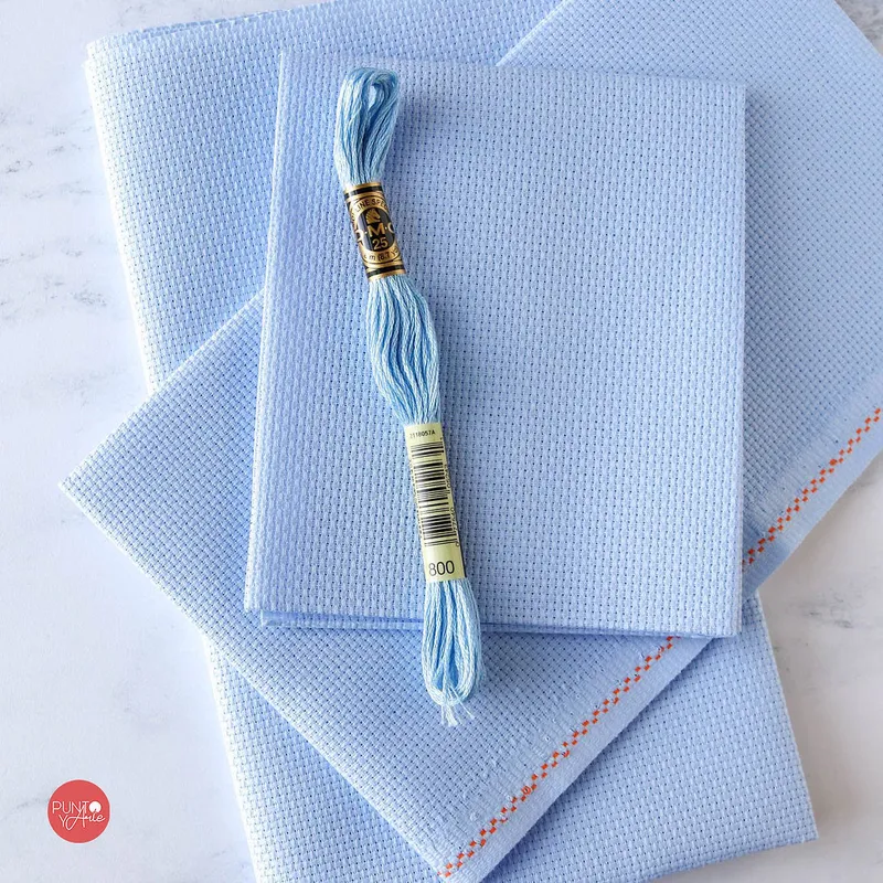 3793/503 Tela AIDA 18 ct. de Light Blue - ZWEIGART - 110x98 Edición Limitada