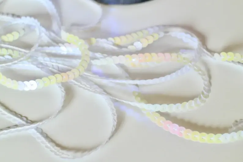 Cinta lentejuelas blancas Compra Hoy