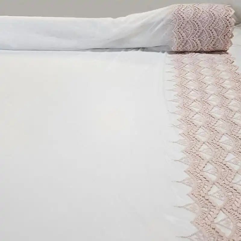 Profesional Tela de Tull Blanca con Blondas Bordadas Rosa (ancho 1,30M)