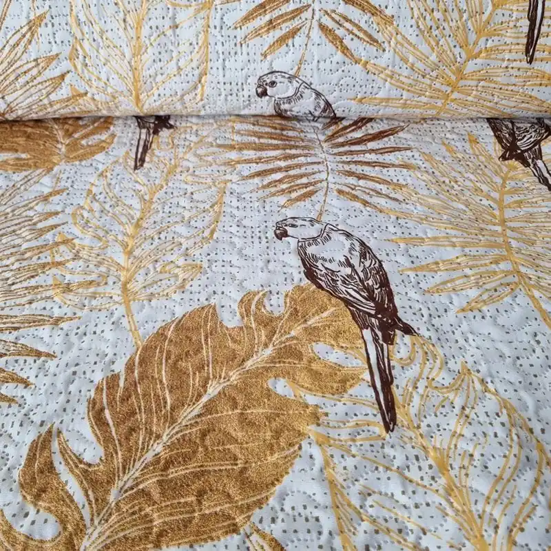 Precio De Fábrica Tela Acolchada Jacquard Blanca estampada Hojas y Loros (ancho 2,80M)