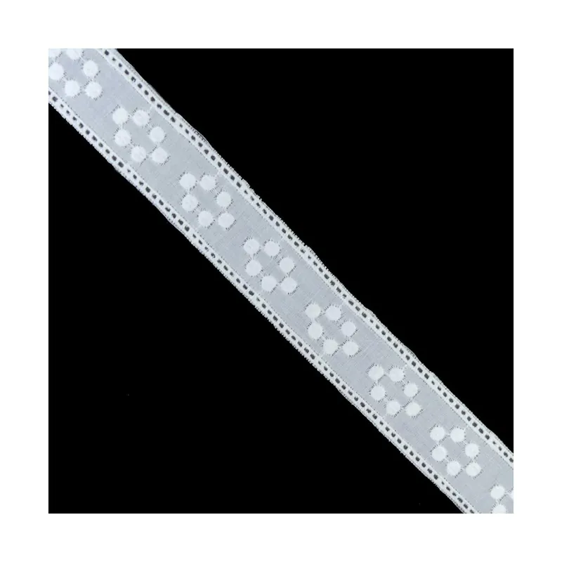 Premium Entredós bordado blanco óvalo bodoques 25mm. Conjunto 76 - Blanco