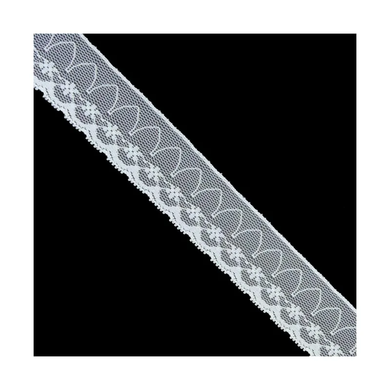 Últimas Unidades Puntilla de nylón blanco 3cm. Miniflor y arco - Blanco