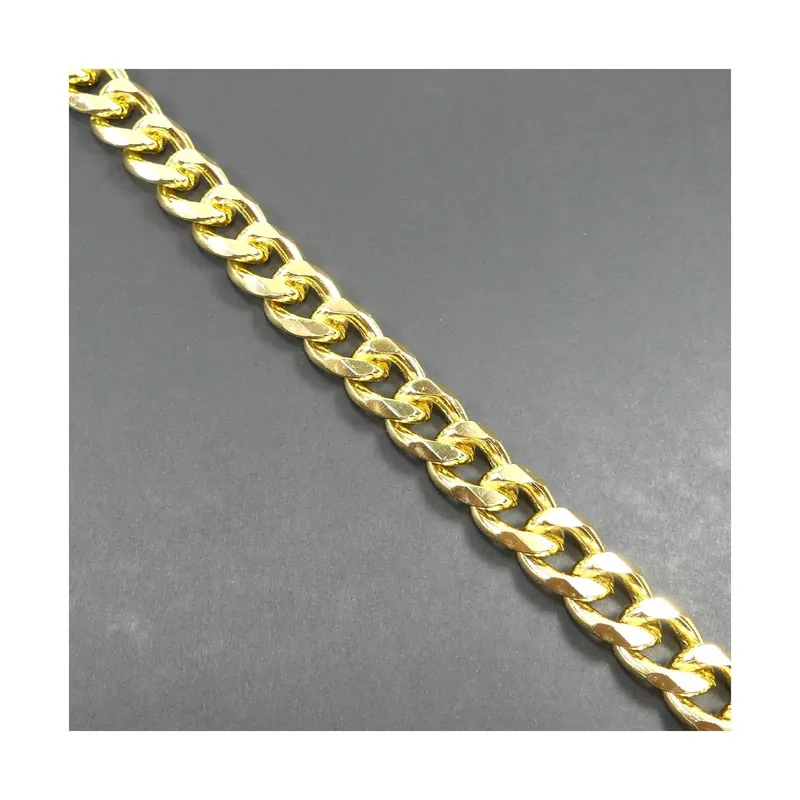 Venta Final Cadena de aluminio barbada 8mm ancho - Metalizado Oro viejo