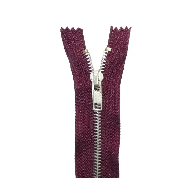 Stock Limitado Cremallera nº5 20cm cerrada y metálica con diente plata - Rojo 3393