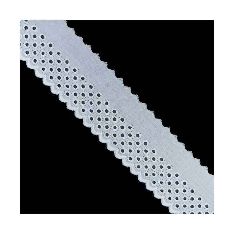 A Buen Precio Tira bordada blanco polialgodón 4,5cm. Conjunto 14 - Blanco