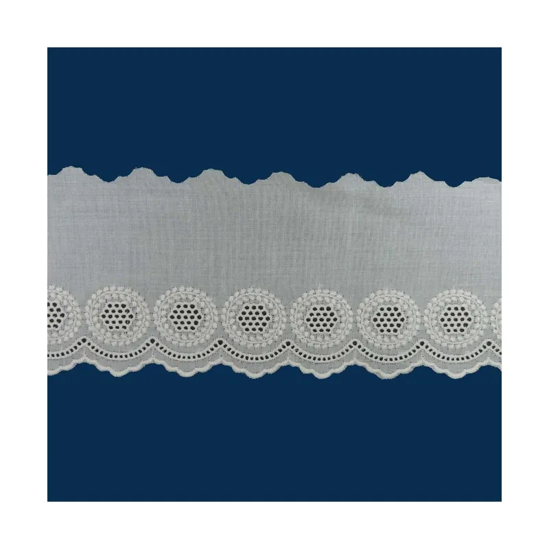 Oferta Tira bordada de algodón crudo 75mm. Corona floral - Crudo 01