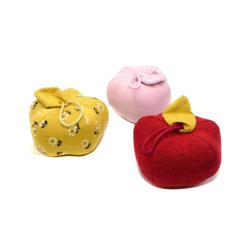 Última Versión Alfiletero con forma manzana - Alfileteros